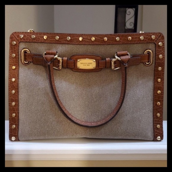 Michael Kors Hamilton Large EW Studded Satchel - Picture 2 of 13